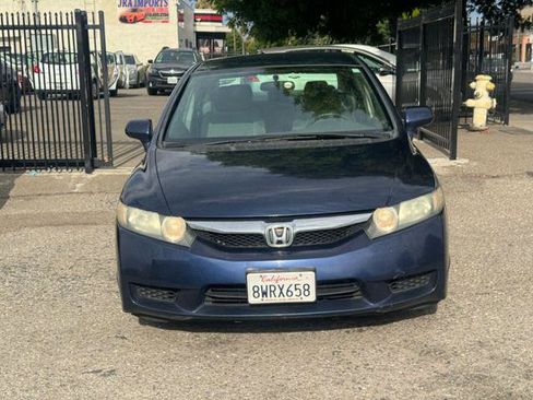 Used 2010 Honda Civic LX image 4