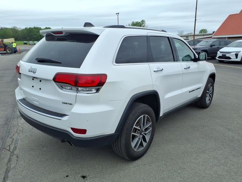 Used 2022 Jeep Grand Cherokee Limited AWD/4WD image 5