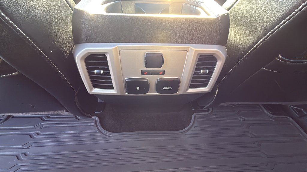 Certified 2019 Ford F150 Lariat w/ Equipment Group 502A Luxury AWD/4WD image 25
