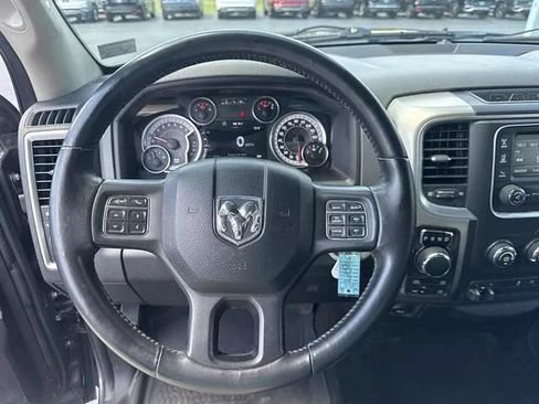 Used 2015 RAM 1500 Big Horn AWD/4WD image 9