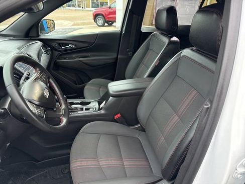 Used 2024 Chevrolet Equinox RS w/ LPO, Floor Liner Package image 11