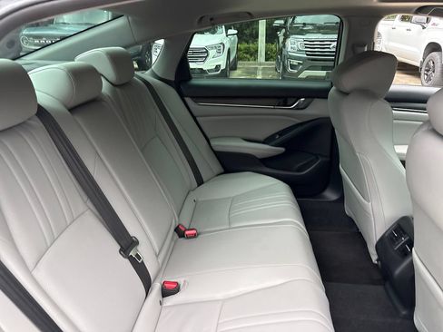 Used 2019 Honda Accord EX-L image 29