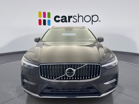 Used 2023 Volvo XC60 B5 Plus w/ Climate Package AWD/4WD image 8