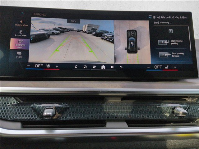 Certified 2026 BMW X5 xDrive50e w/ Climate Comfort Package AWD/4WD image 13