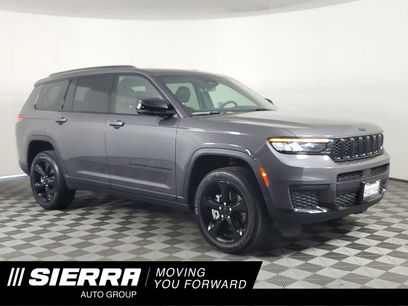 Used 2025 Jeep Grand Cherokee L Altitude