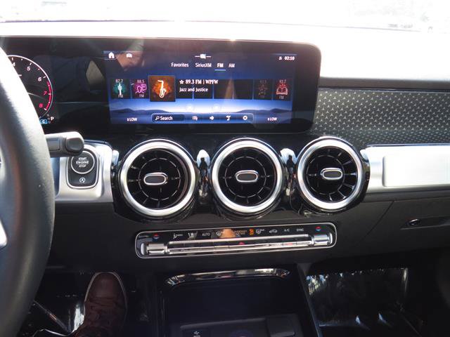 Used 2026 Mercedes-Benz GLB 250 4MATIC image 16