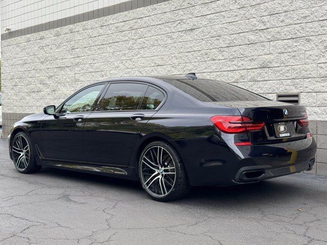 Used 2017 BMW 740i RWD image 2