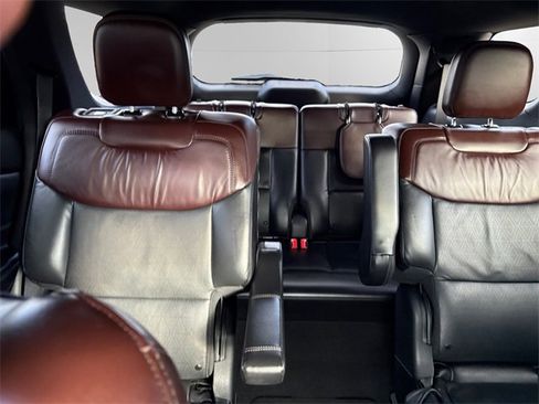 Used 2021 Ford Explorer Platinum image 13