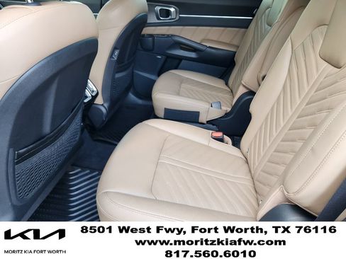 Used 2024 Kia Sorento SX Prestige w/ Olive Brown Leather Package AWD/4WD image 29