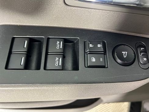 Used 2015 Honda Odyssey EX-L image 33