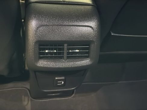 Used 2023 GMC Terrain SLE w/ Driver Convenience Package AWD/4WD image 21
