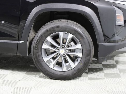 Used 2025 Chevrolet Equinox LT image 34