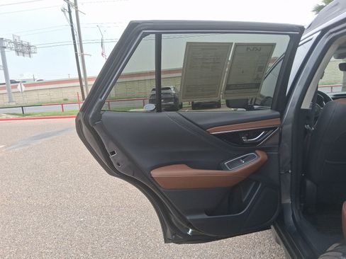 Used 2020 Subaru Outback Touring XT AWD/4WD image 19