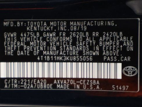 Certified 2019 Toyota Camry SE image 17