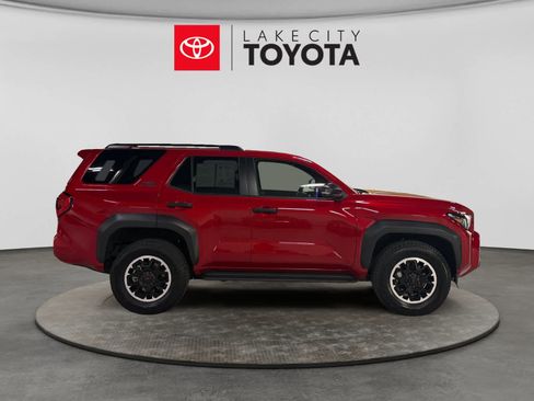 Used 2025 Toyota 4Runner TRD Off-Road AWD/4WD image 11