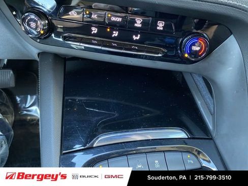 Used 2023 Buick Envision Preferred FWD image 39