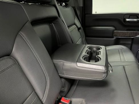 Used 2023 GMC Sierra 3500 Denali w/ Denali Black Diamond Edition AWD/4WD image 54