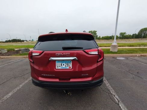 Used 2022 GMC Terrain SLE AWD/4WD image 8