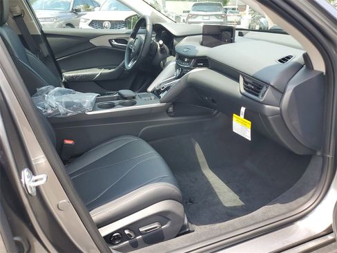 New 2025 Acura TLX w/ Technology Package image 4