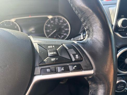 Used 2022 Nissan Sentra SV w/ All-Weather Package image 17