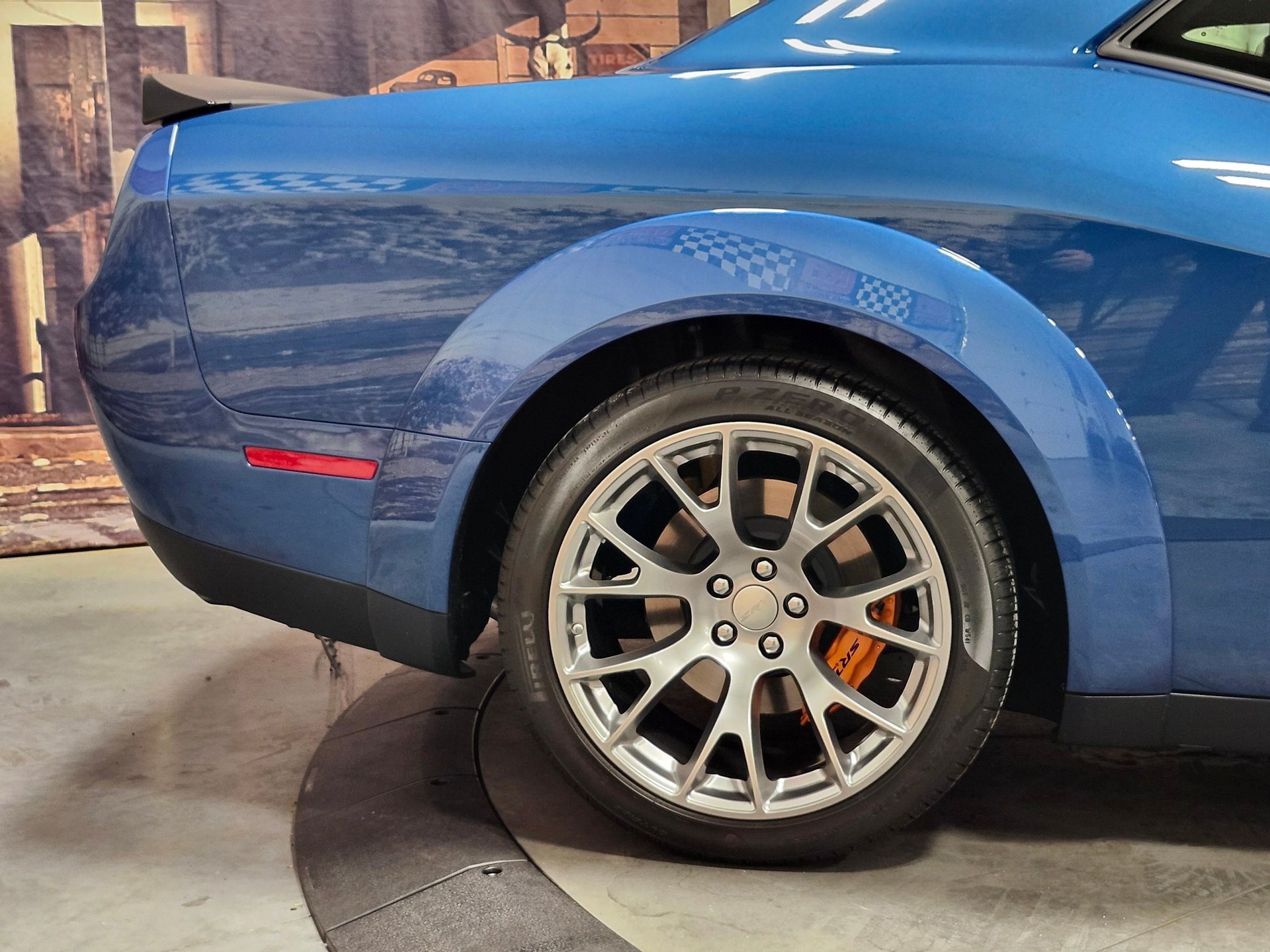 Used 2022 Dodge Challenger SRT Hellcat RWD image 6