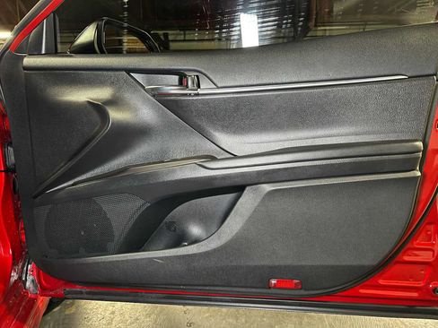 Used 2022 Toyota Camry SE w/ Audio Upgrade Package FWD image 10