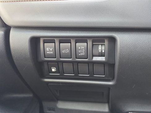 New 2026 Subaru Forester Touring AWD/4WD image 18