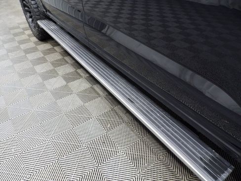 Used 2023 Ford F150 Lariat w/ Equipment Group 502A High image 46