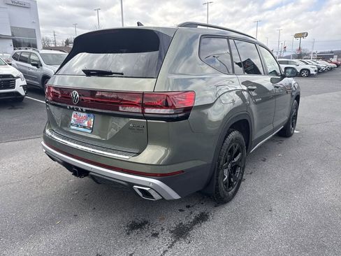 New 2026 Volkswagen Atlas Peak Edition AWD/4WD image 4