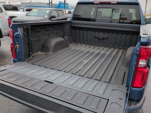 Certified 2024 Chevrolet Silverado 1500 RST image 26