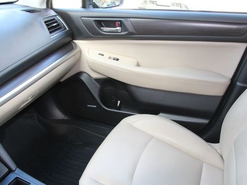 Used 2016 Subaru Legacy 2.5i Limited image 24