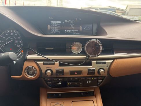 Used 2018 Lexus ES 350 image 21