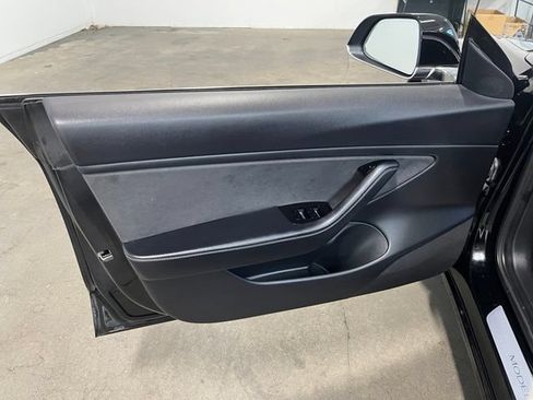 Used 2018 Tesla Model 3 Long Range AWD/4WD image 25