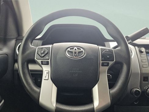 Used 2015 Toyota Tundra SR5 w/ TRD Off Road Package AWD/4WD image 29