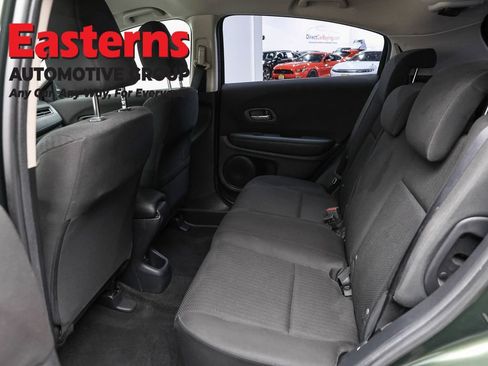 Used 2016 Honda HR-V LX image 19