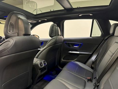 Certified 2025 Mercedes-Benz GLC 300 image 18