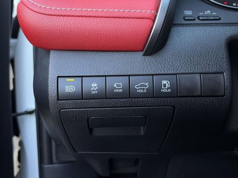 Used 2021 Toyota Camry XSE image 22