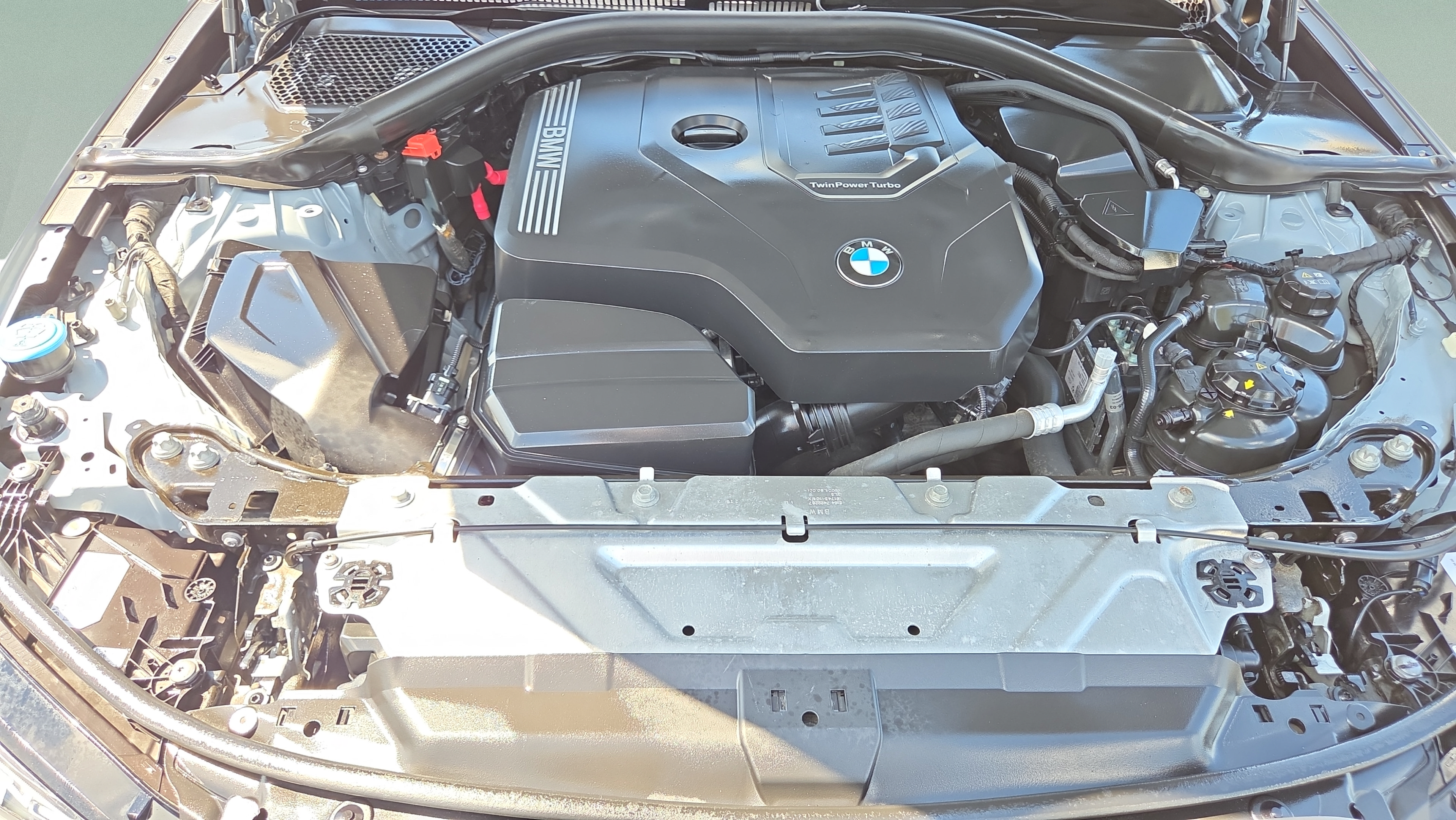 Certified 2023 BMW 330i xDrive Sedan w/ M Sport Package AWD/4WD image 19