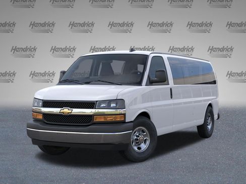 New 2026 Chevrolet Express 3500 LT w/ LT Preferred Equipment Group RWD image 8