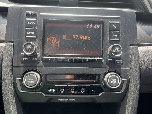 Used 2017 Honda Civic Sport image 17