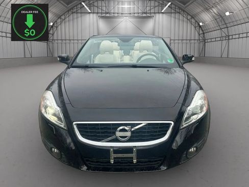 Used 2011 Volvo C70 T5 FWD image 2