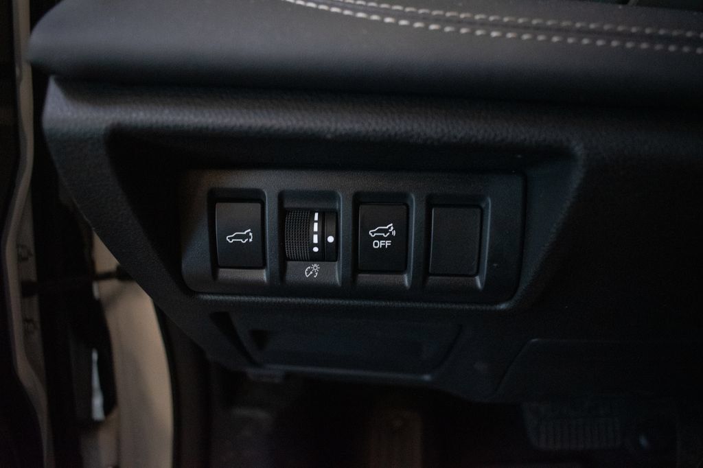 Used 2024 Subaru Outback Limited XT AWD/4WD image 19