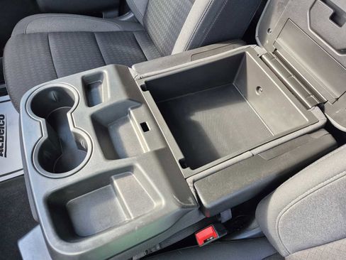 Used 2022 GMC Sierra 1500 SLE w/ Enhanced Capability Package image 24