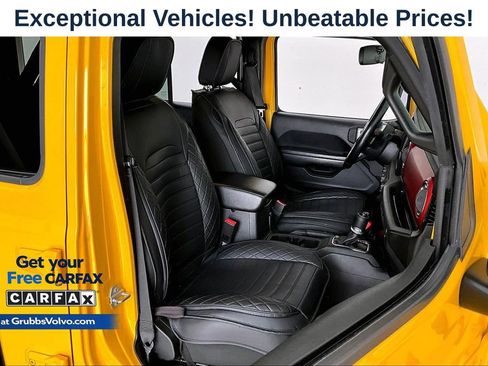 Used 2021 Jeep Wrangler Unlimited Rubicon AWD/4WD image 8