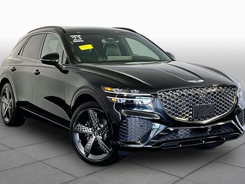 Used 2023 Genesis GV70 2.5T w/ Sport Prestige Package AWD/4WD image 3