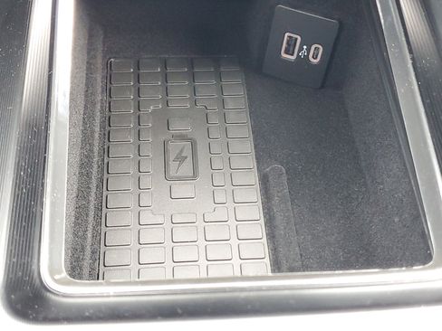 New 2026 Lincoln Corsair Premiere image 23