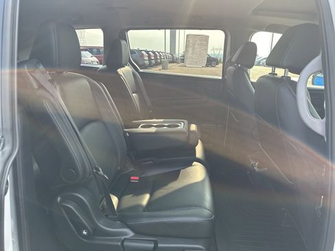 Used 2023 Honda Odyssey EX-L image 35