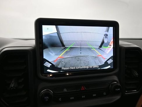 Used 2022 Ford Bronco Sport Outer Banks w/ Tech Package AWD/4WD image 14
