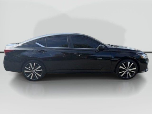 Used 2021 Nissan Altima 2.5 SR FWD image 8
