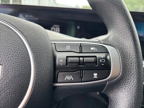 Used 2025 Kia K5 LXS FWD image 16